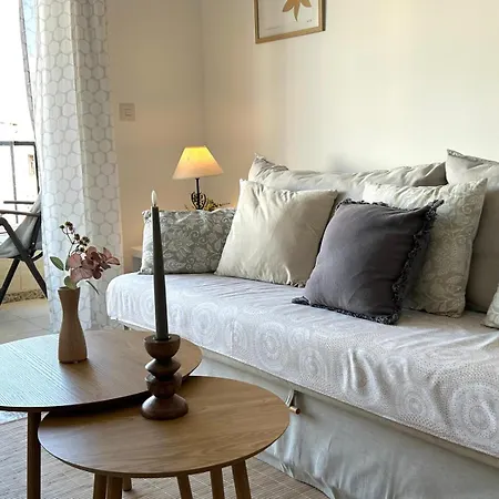 Апартаменти Apartamento Dima Zona Torrecilla